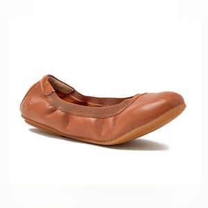 Land’s End, women’s 7.5, slip-on tan leather & elastic supportive ballet flats